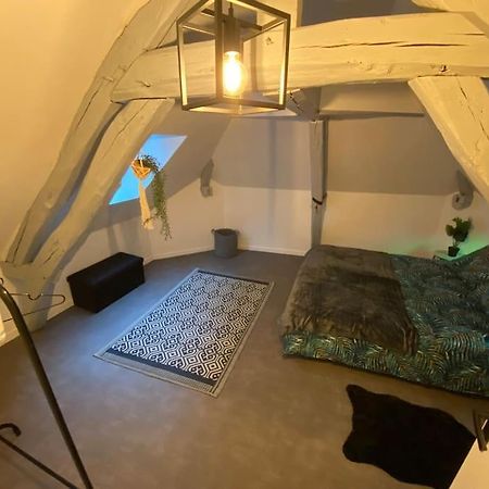 Super Appartement T3 Proche Gare Санс Экстерьер фото