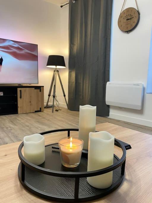 Super Appartement T3 Proche Gare Санс Экстерьер фото